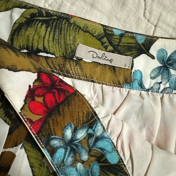 Pleated patterned skirt - Picture 2 of 2